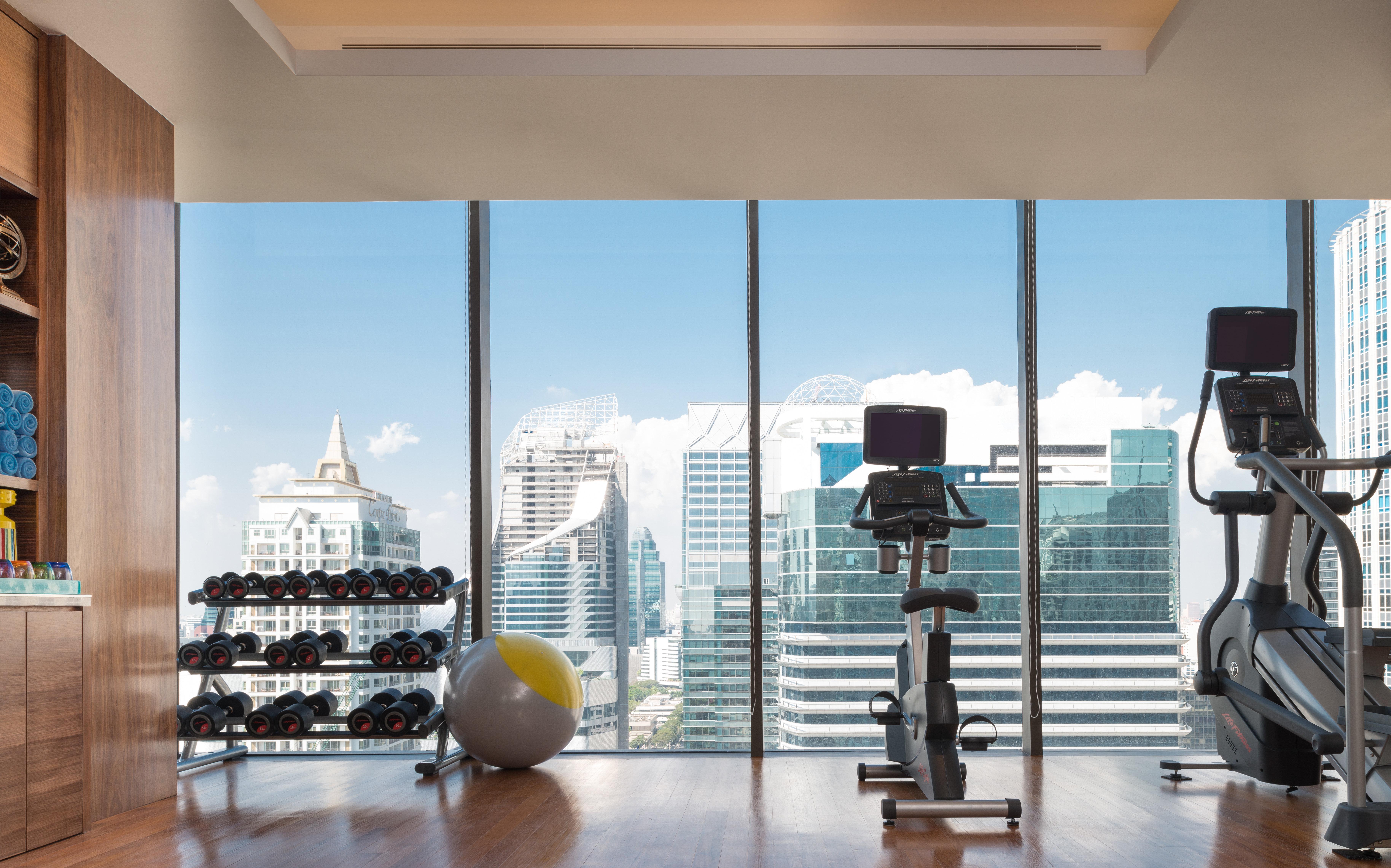 Hotel Indigo Bangkok Wireless Road By Ihg Kültér fotó Fitness Center