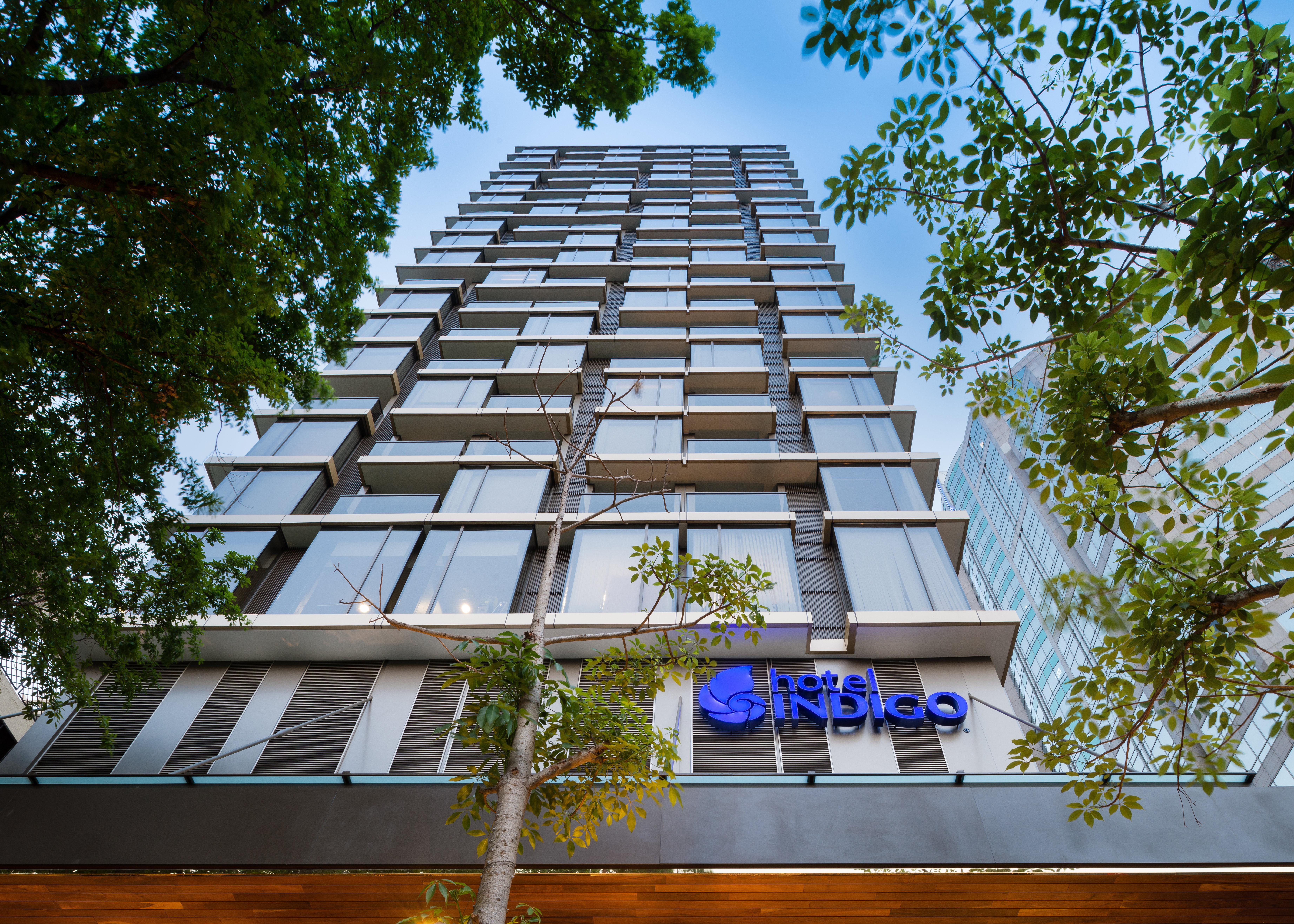 Hotel Indigo Bangkok Wireless Road By Ihg Kültér fotó