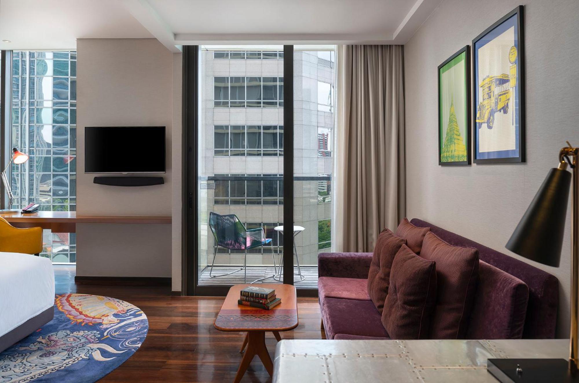 Hotel Indigo Bangkok Wireless Road By Ihg Kültér fotó A typical apartment